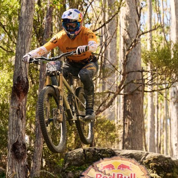 Los mejores riders del mundo listos para  Red Bull Hardline Tasmania 2025